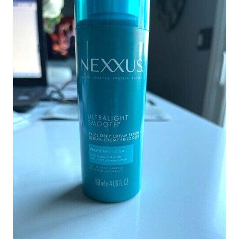 Nexxus Ultralight Smooth Frizz Defy Cream Hair Serum Protein Fusion 4 fl oz - Picture 2 of 3